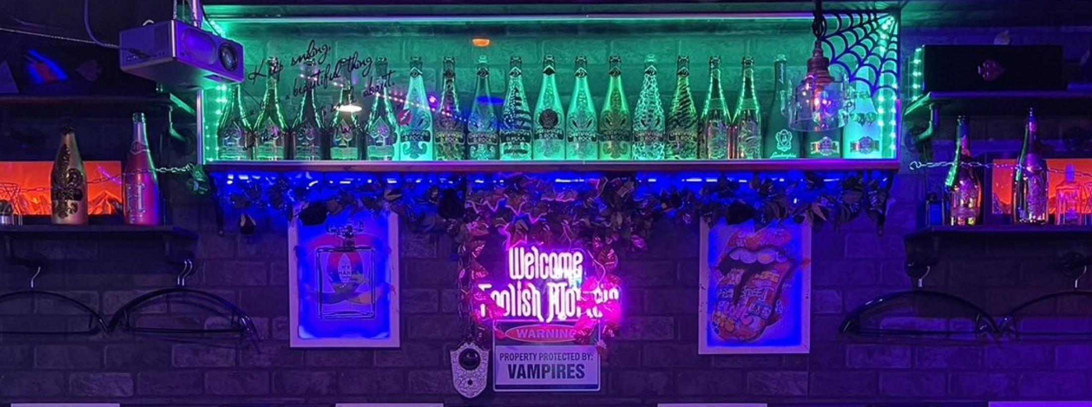 Girls Bar VANPIS